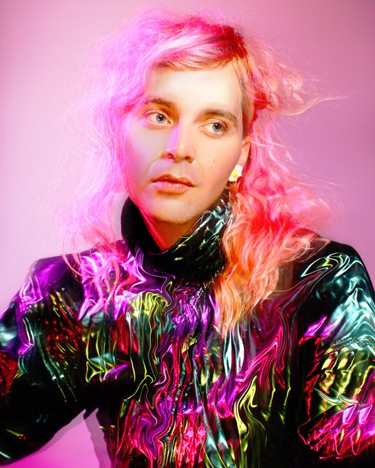 Guest DJ Simo Soo from Yes Rave