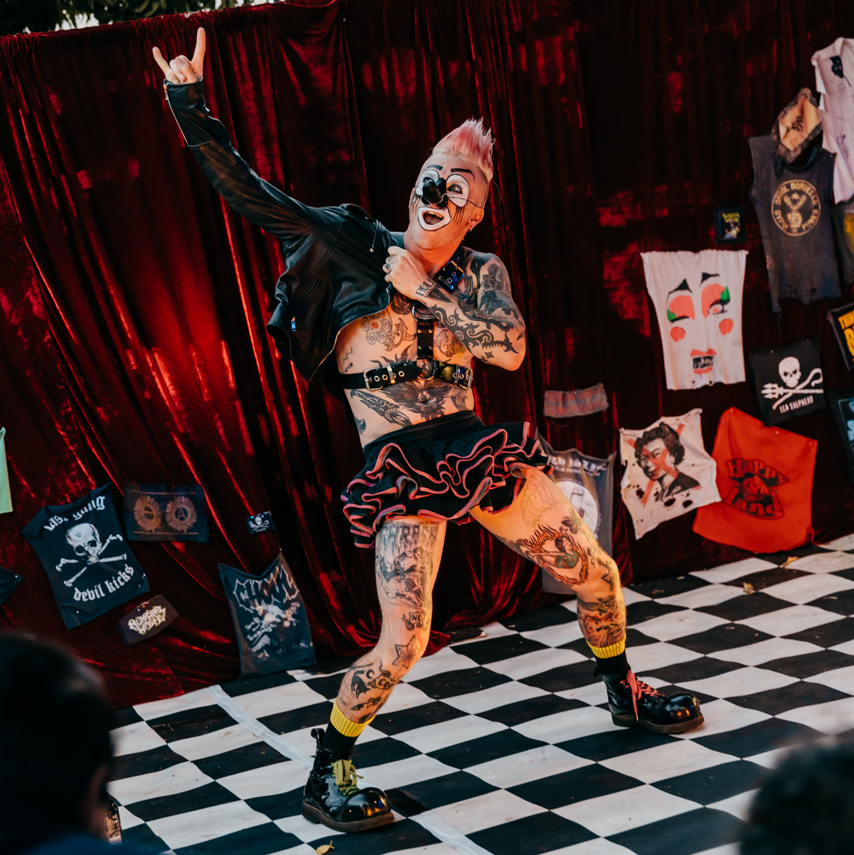 What's On Melbourne: Fringe Shows Strange Chaos and Queen Machine and New Music from Thorne