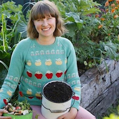 Kate Flood, aka Compostable Kate joins us on the show this week