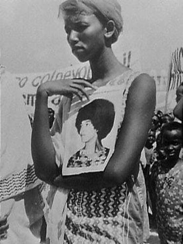 Somali women protesting for the release of Angela Davis in 1970