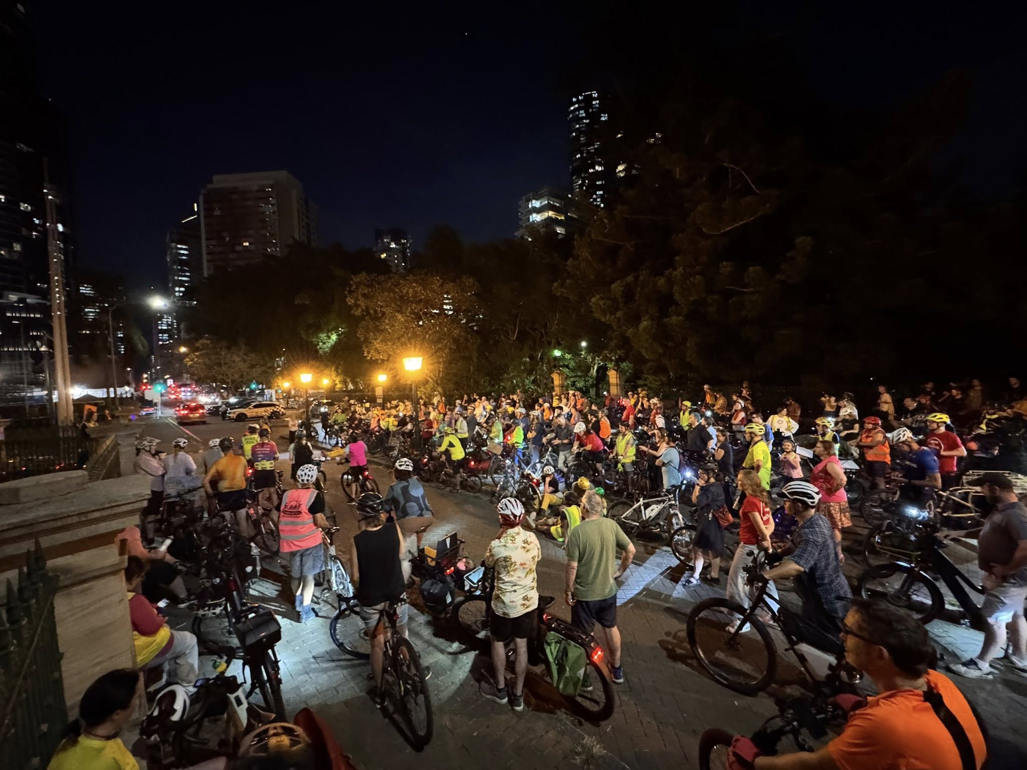 SNAP ACTION: Defend Legal E-Bikes - Critical Mass Ride: Image: Story Bridge Active Travel Alliance 