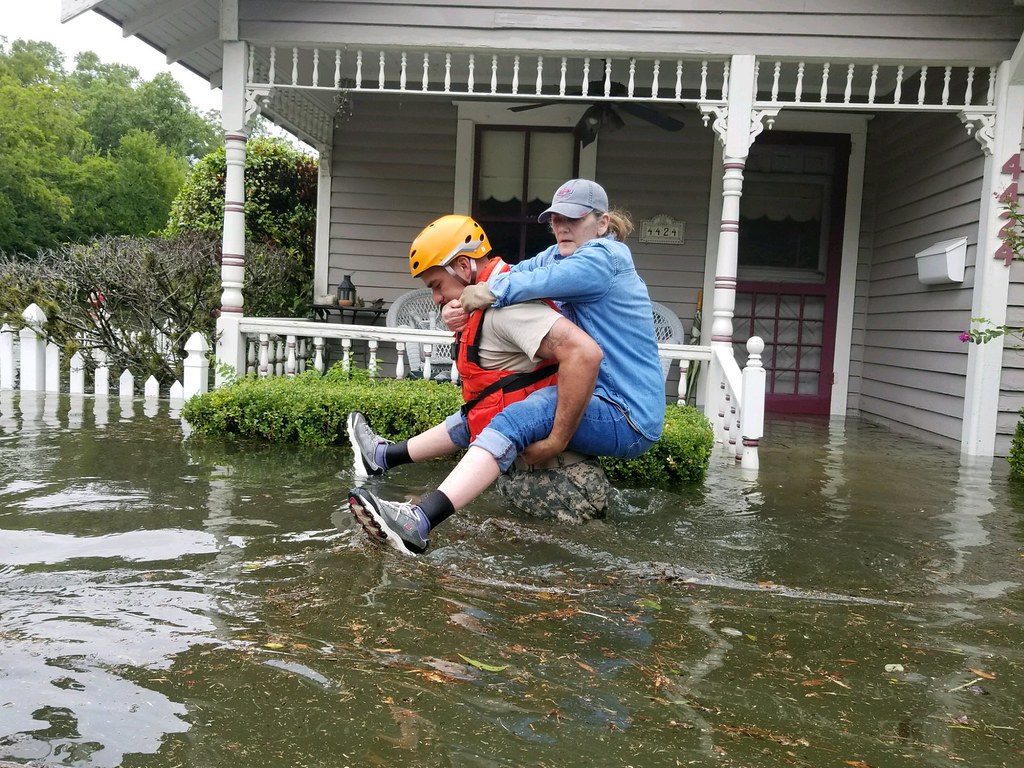 Texas National Guard Flood rescue. Photo: Zachary West /Climate Visuals