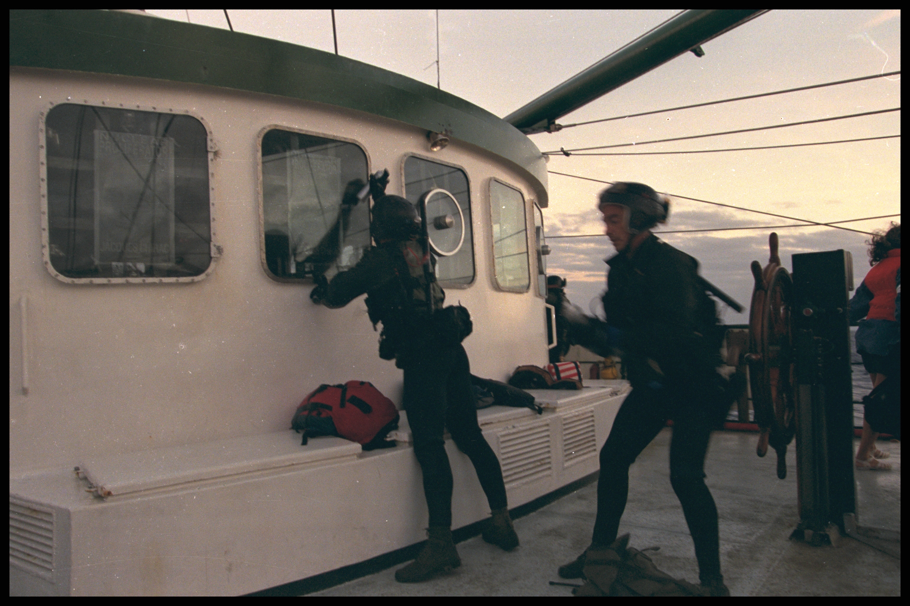 French commandos stormed and disable the Greenpeace RAINBOW WARRIOR, Moruroa atoll, South Pacific. 01 September, 1995,  