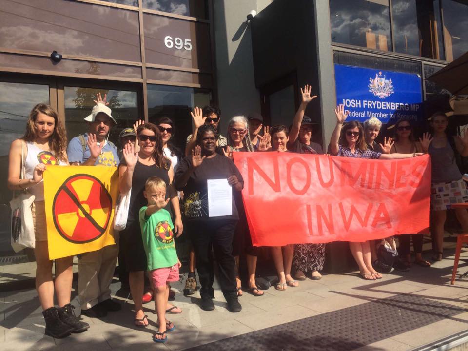 ANFA's Vicky McCabe and supporters opposing uranium mining at Yeelirrie.