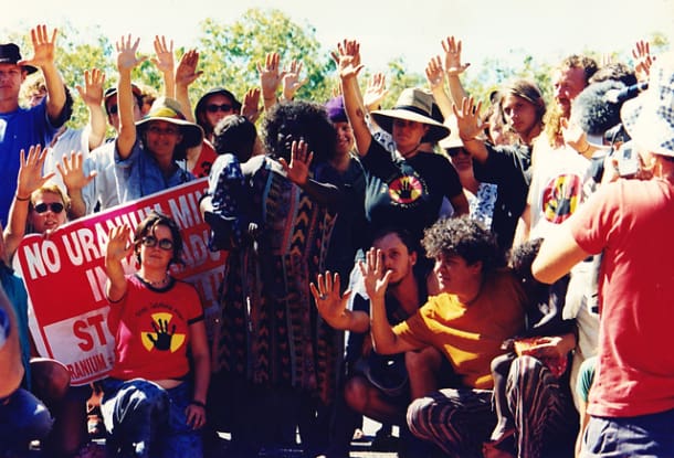 Yvonne Margarula and Mirrar joined by anti nuclear activists in 1998.