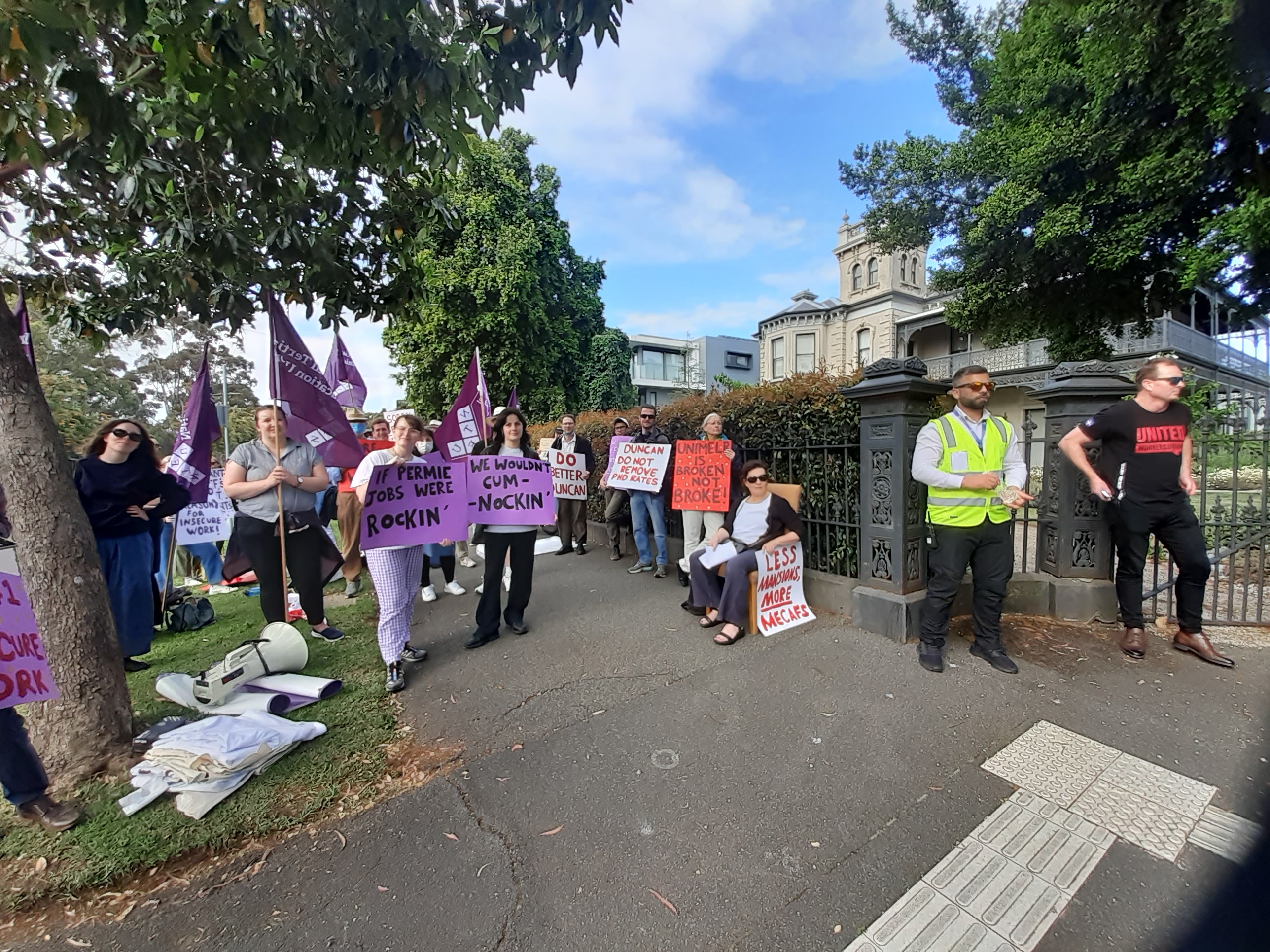 NTEU outside the mansion Melb Uni can afford instead of paying staff