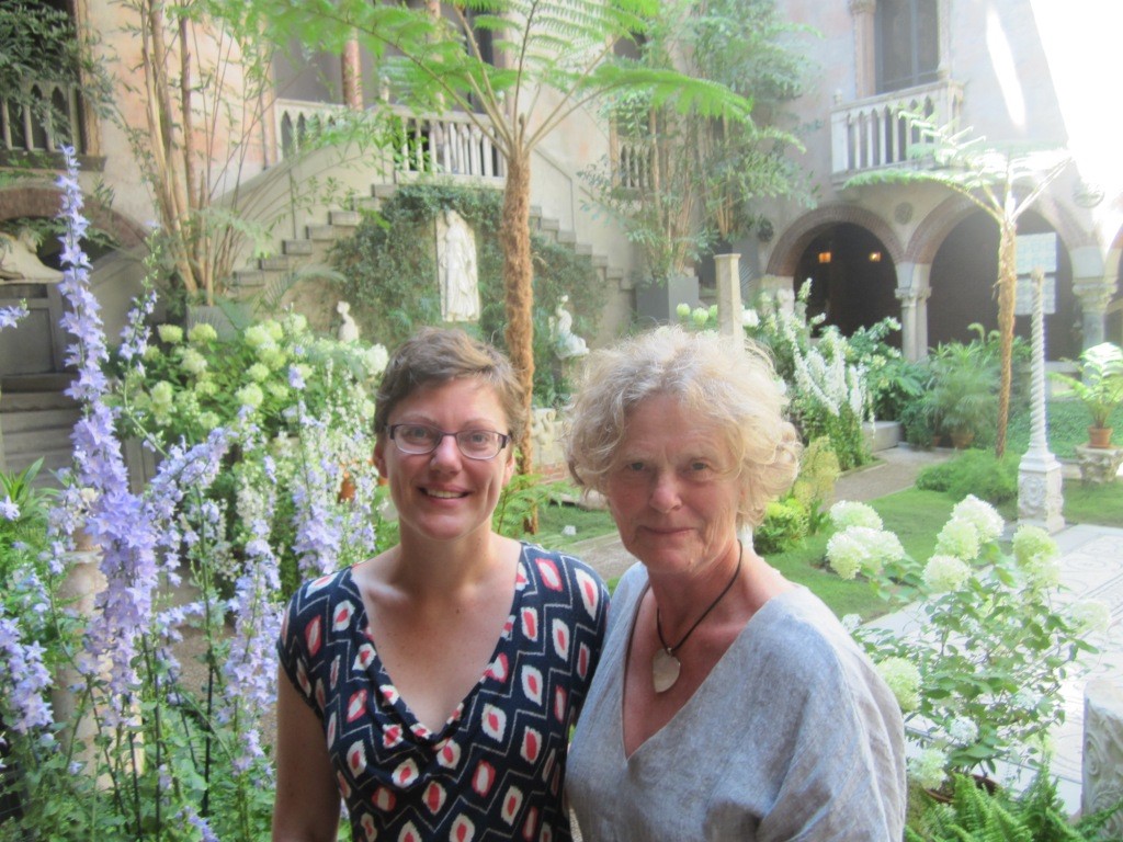 Dr Suzanne Killmister