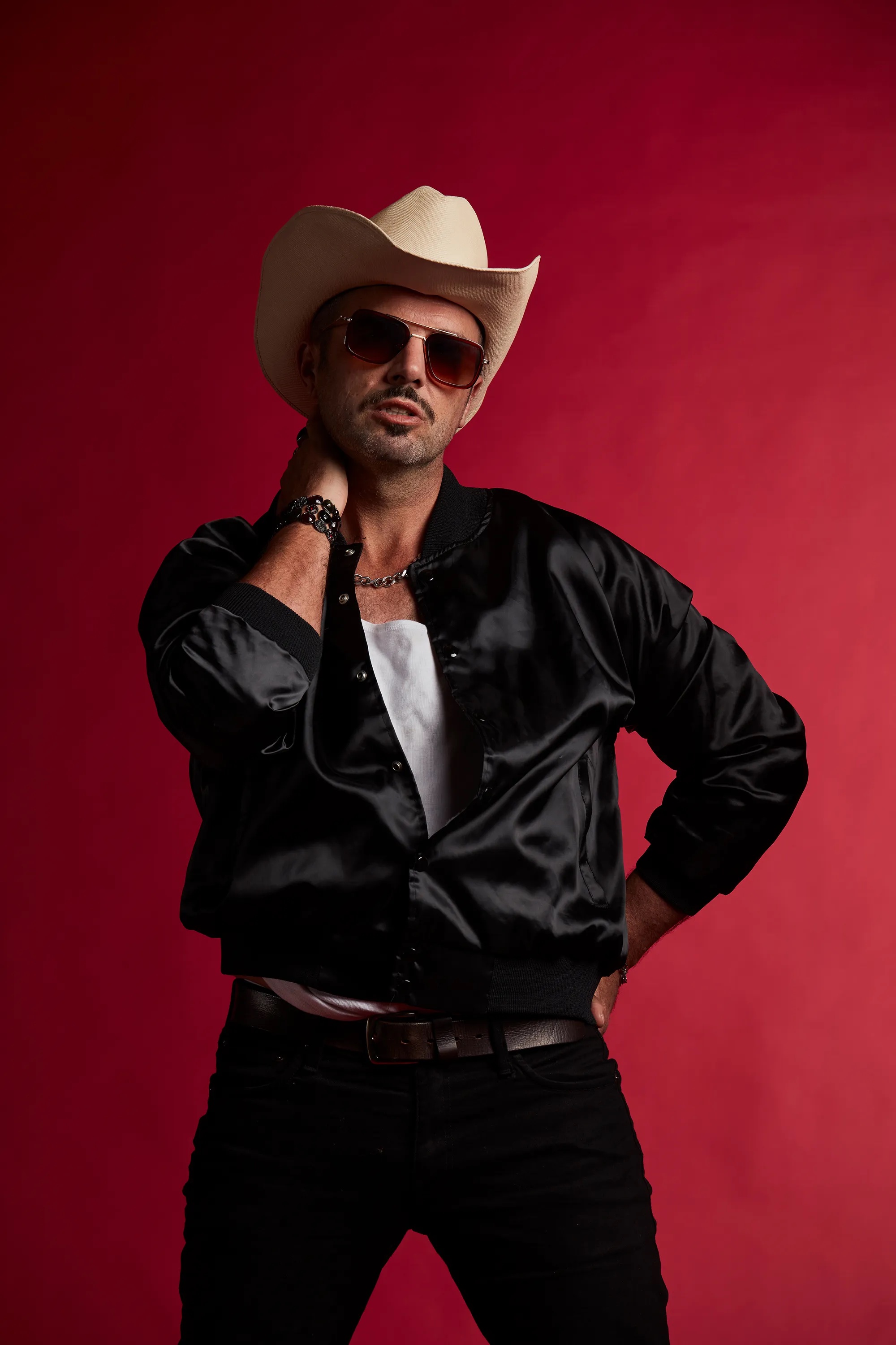 Dan Brodie is on This One's Introduced By... with Dr Gonzo on 3CR