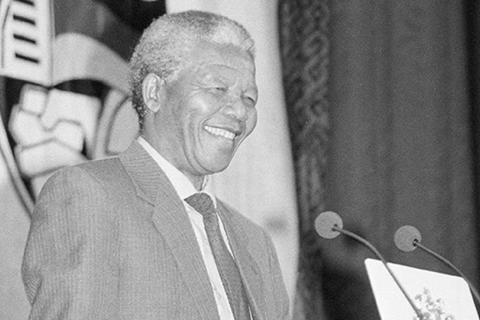 Nelson Mandela on 3CR in 1990