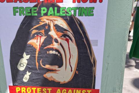 Free Palestine protest outside Egypt Consulate