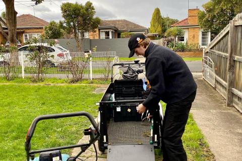 The Growing Cycle - Bicycle Gardeners in Thornbury