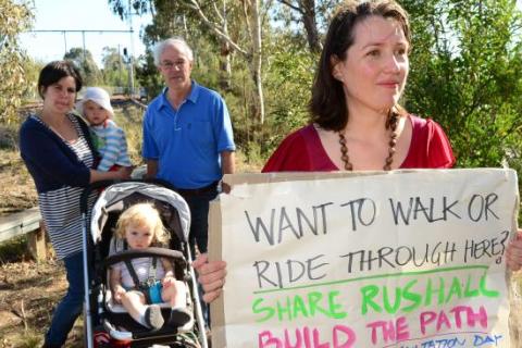 Photo from Melbourne Leader: Zoe Metherell with baby Fraser, Madeline Farrugia with baby Alfie, and Bruce McGregor want a pathway in Rushall Reserve to make it more accessible. Picture: Dennis Manktelow