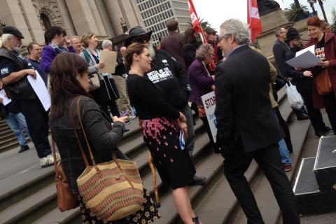 Sarah Hansen Young & Dave Oliver @ TPP rally Melbourne 7-10-16