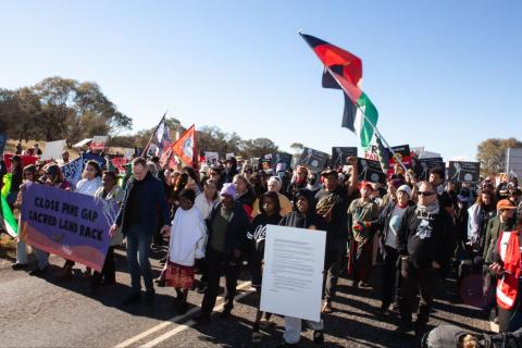 Close Pine Gap Convergence arriving to Pine Gap to support the Hayes family to deliver their letter of demands.  Photo courtesy of Jesse Boylan.