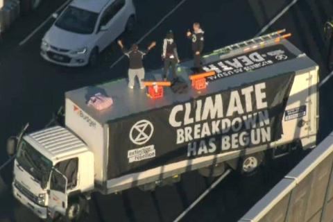 X-Rebellion on Westgate Climate Emergency Now