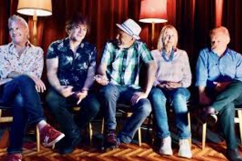 Rob Snarski & Lindy Morrison is on This One's Introduced By... with Dr Gonzo on 3CR