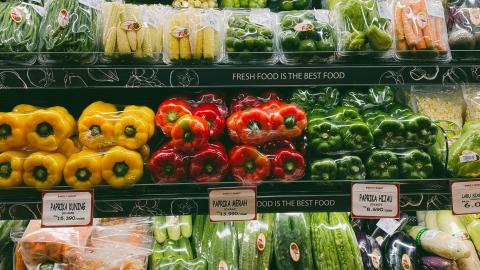 The power of supermarkets over the food system