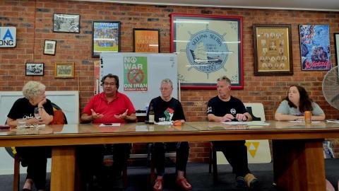 Stop the War in Iran Public Meeting (from left to right): Sue Bull, Ali Keshtkar, Jamie Jeffrey, Dave Ball and Sarah Hathway