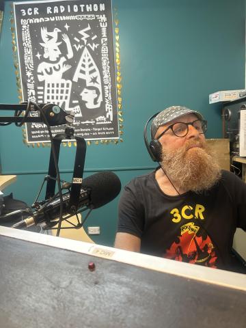 Monday morning with the Yarra BUG Radio Show | 3CR Community Radio